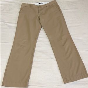 Gap Khaki bottom petite